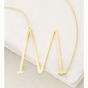 Block letter monogram necklace M